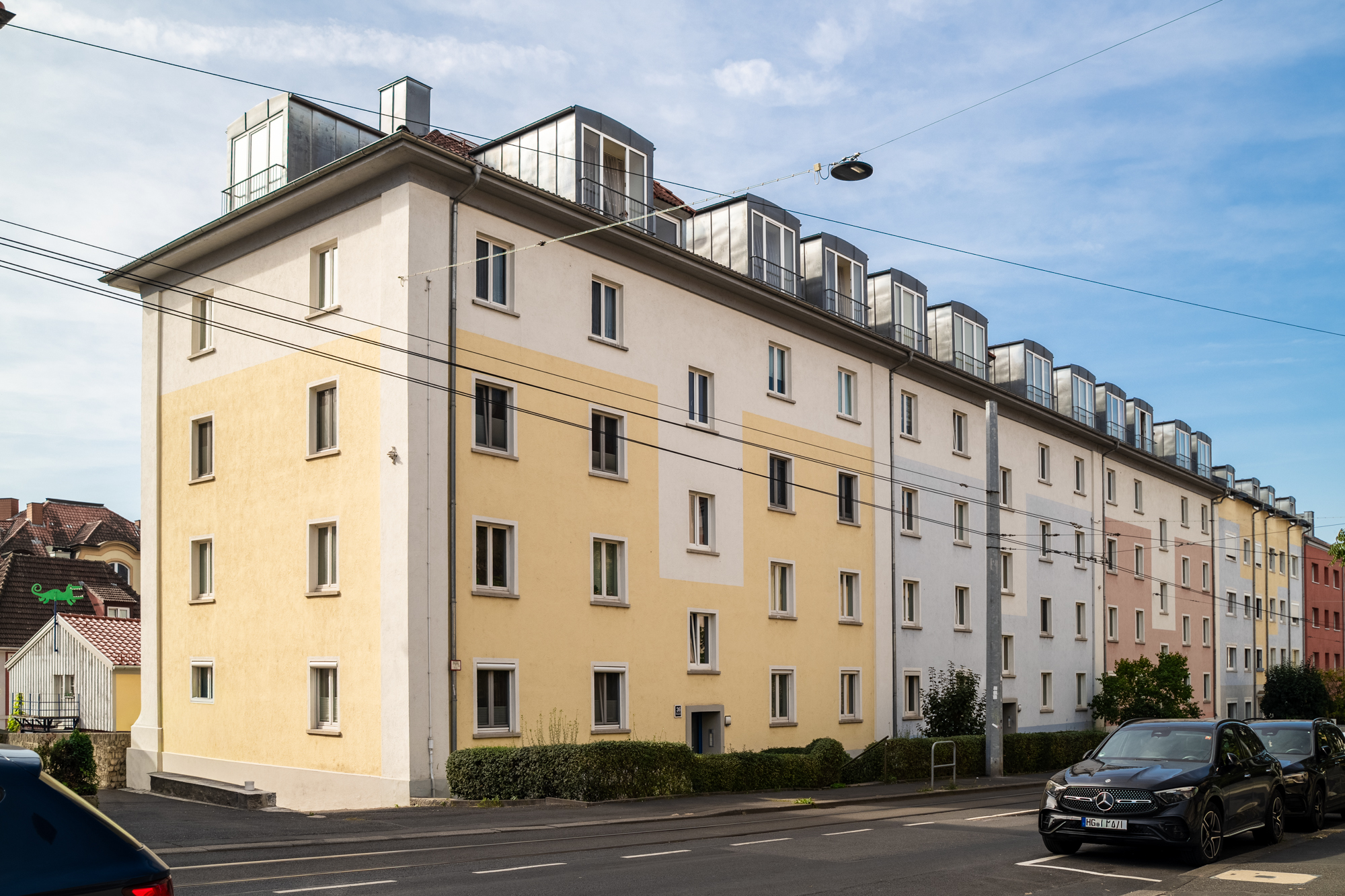 WEG-Wohnanlage in Würzburg, verwaltet von der Hoch2 Hausverwaltung, 31 Wohneinheiten